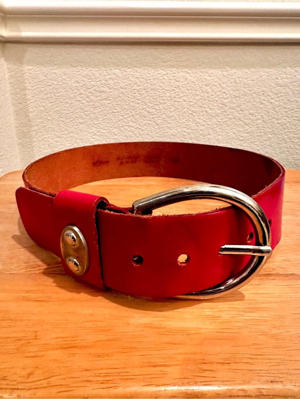 ‘Accessories by Pearl’ 1980s Vintage Red Leather Belt with Silver Buckle